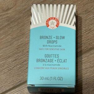 First Aid Beauty Aqua Blue Skincare Box